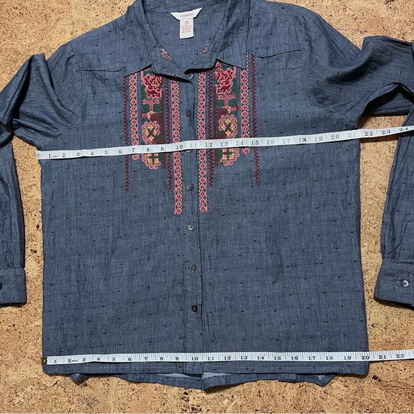 Sundance Nevarre Embroidered Chambray Western Button Down Shirt Sz M - Picture 12 of 16